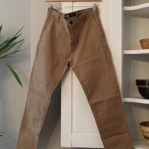 Zara Chinos